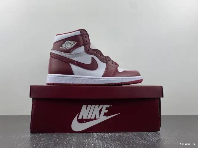 Reps TB 1 Team Air High Red Jordan OG DZ5485-160 0415